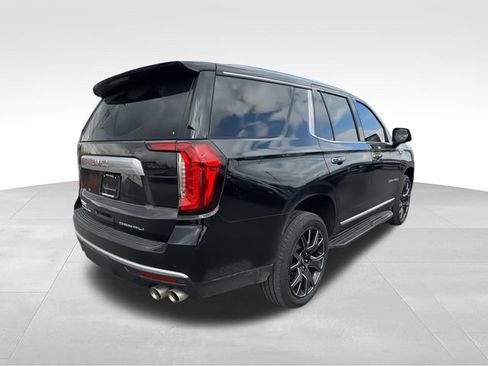 Used 2024 GMC Yukon Denali AWD/4WD image 8