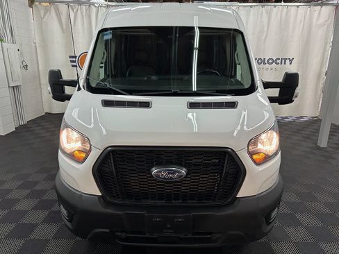 Used 2023 Ford Transit 250 Medium Roof AWD image 3