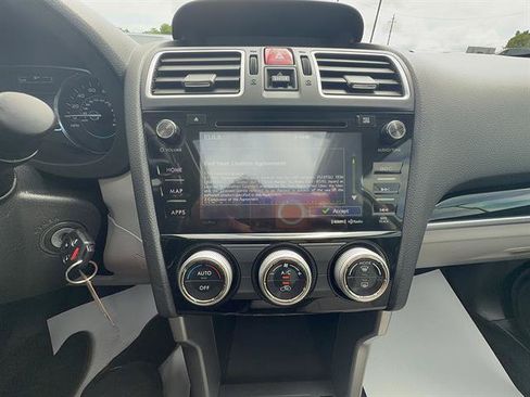 Used 2018 Subaru Forester 2.5i Limited AWD/4WD image 17