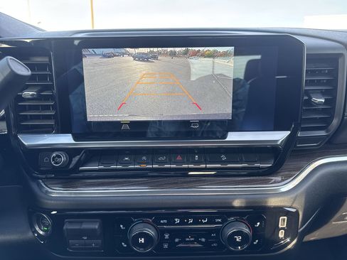 Used 2023 Chevrolet Silverado 1500 RST image 17