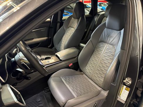 Used 2021 Audi RS 6 AWD/4WD image 18