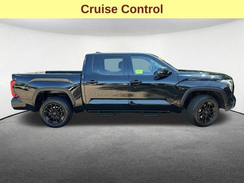 Used 2023 Toyota Tundra SR5 w/ SR5 Convenience Package AWD/4WD image 11