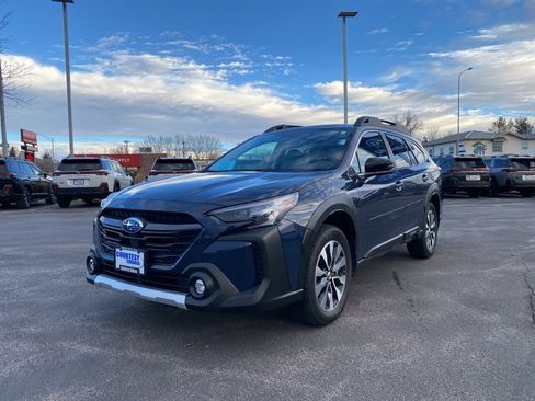 Certified 2024 Subaru Outback Limited w/ Popular Package #2 image 3