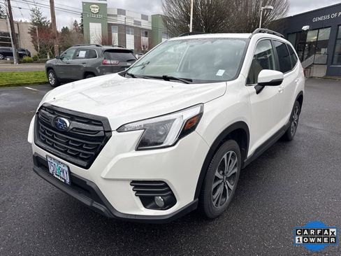 Used 2023 Subaru Forester Limited image 3