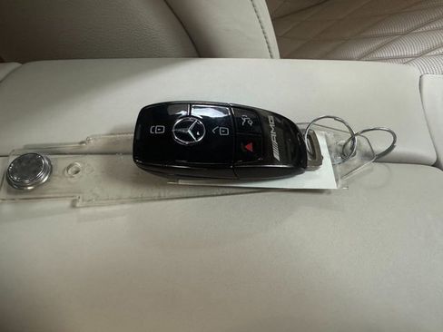 Used 2024 Mercedes-Benz AMG GT 43 image 31