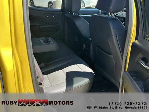 Used 2023 Chevrolet Colorado Z71 w/ Z71 Convenience Package 2 AWD/4WD image 23