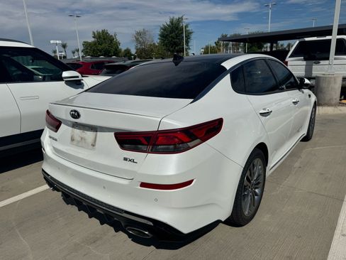 Used 2019 Kia Optima SX w/ SX Limited (Black) Package FWD image 4
