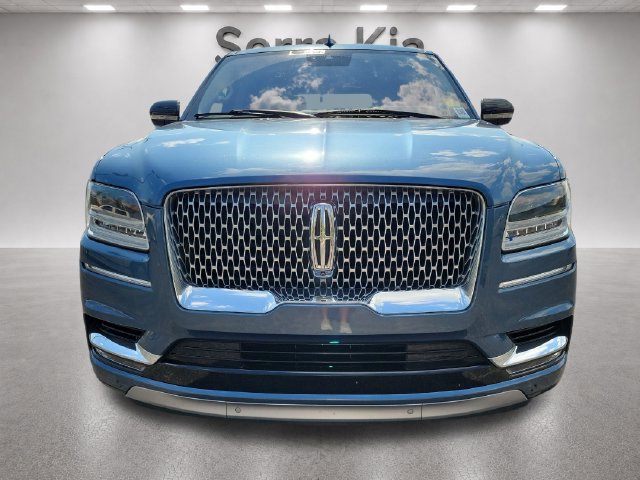 Used 2018 Lincoln Navigator Select w/ Technology Package RWD image 9