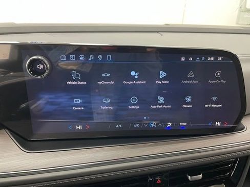 New 2026 Chevrolet Suburban LS image 3