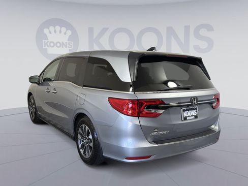 Used 2023 Honda Odyssey EX-L image 4