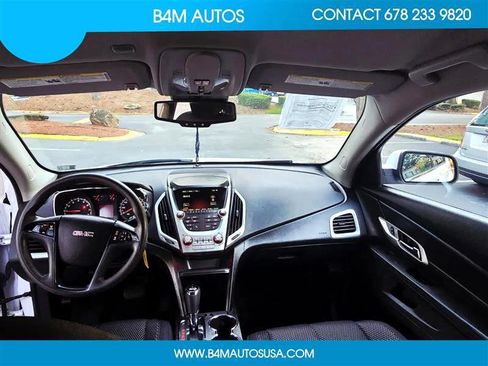 Used 2017 GMC Terrain SLE image 13
