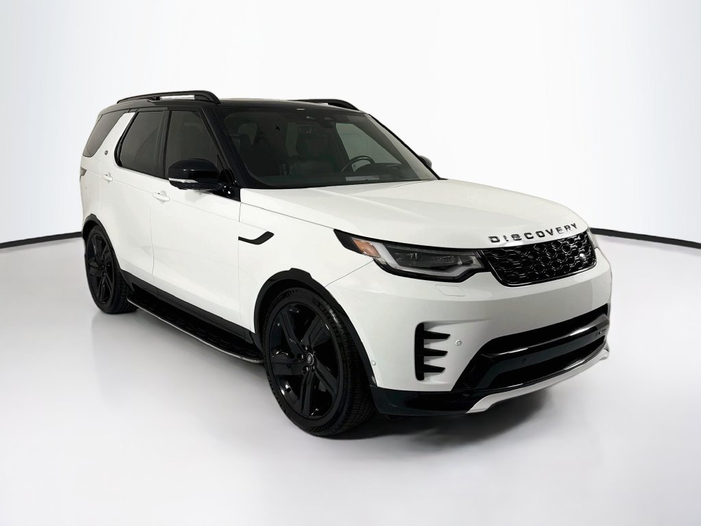 Used 2023 Land Rover Discovery HSE R-Dynamic AWD/4WD image 3