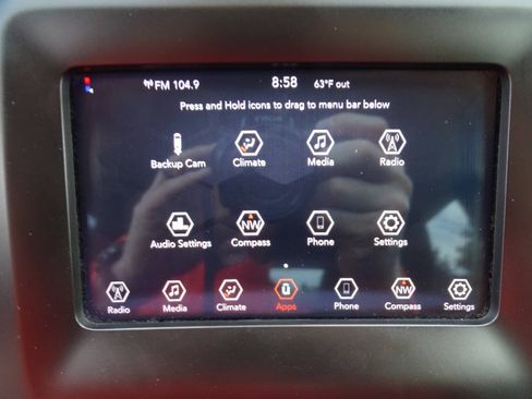 Used 2019 Jeep Cherokee 4WD Latitude image 21