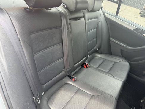 Used 2013 Volkswagen Jetta SE FWD image 8