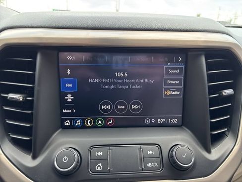 Used 2021 GMC Acadia Denali w/ Denali Technology Package AWD/4WD image 16