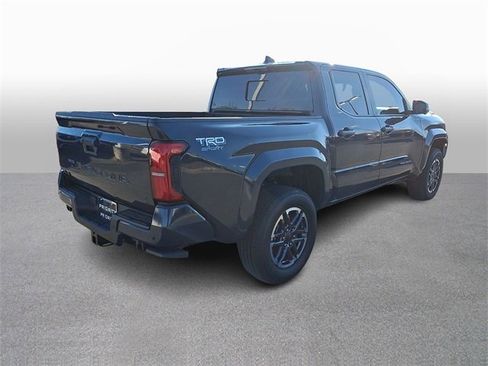 Used 2025 Toyota Tacoma SR5 image 4