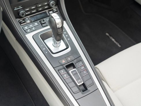 Certified 2025 Porsche 718 Boxster GTS image 27