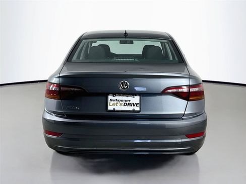 Used 2019 Volkswagen Jetta FWD image 8
