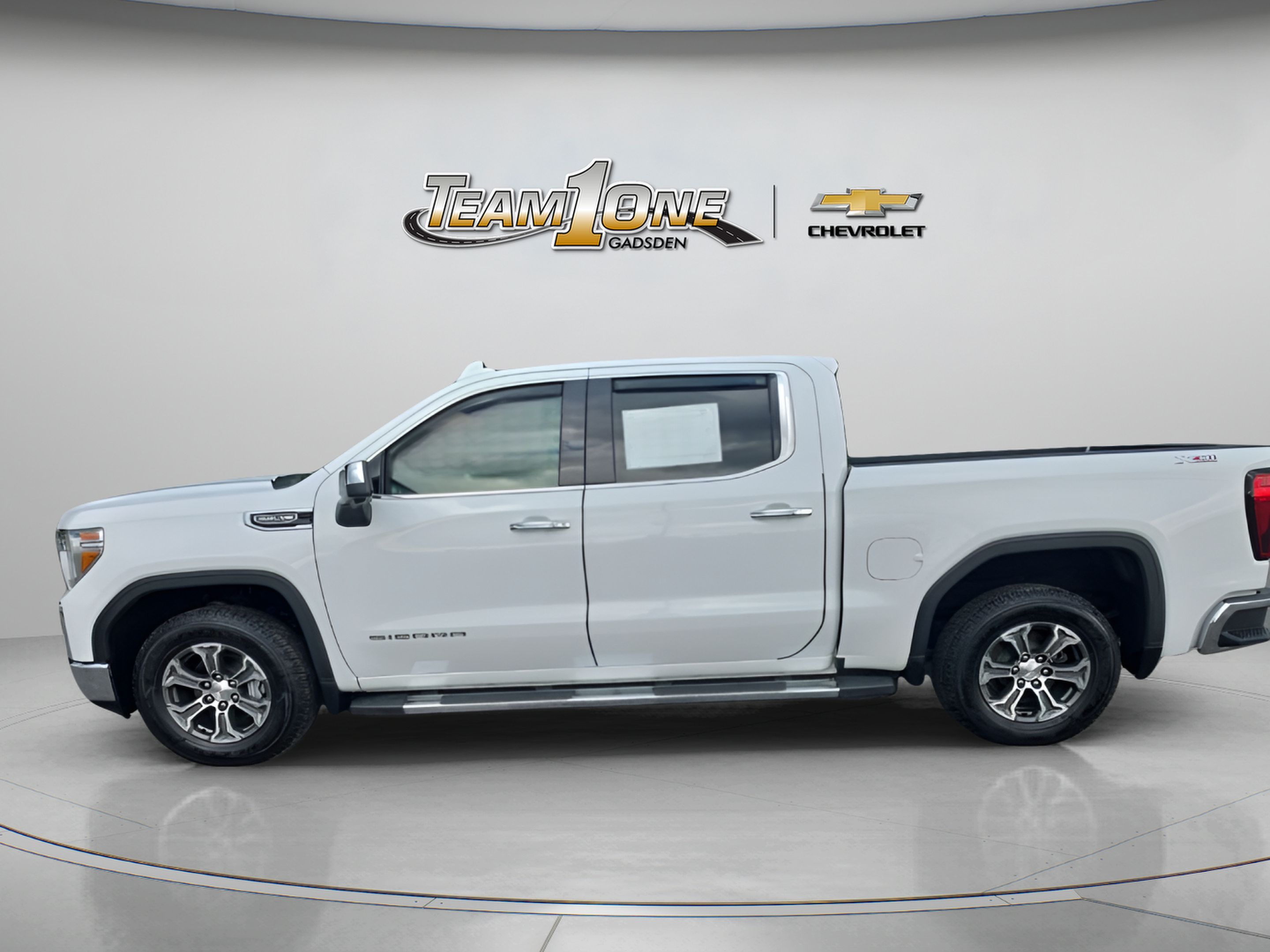 Used 2020 GMC Sierra 1500 SLT w/ SLT Convenience Package AWD/4WD image 5