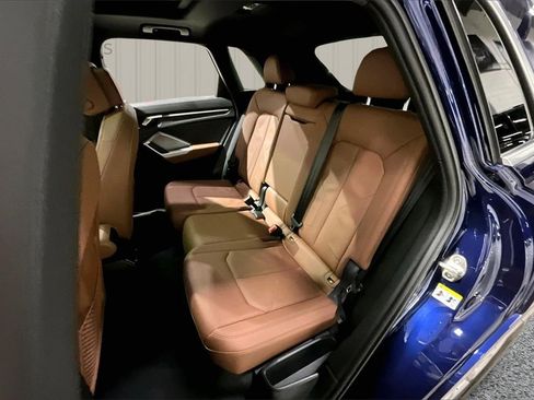 Used 2025 Audi Q3 2.0T Premium w/ Convenience Package image 22