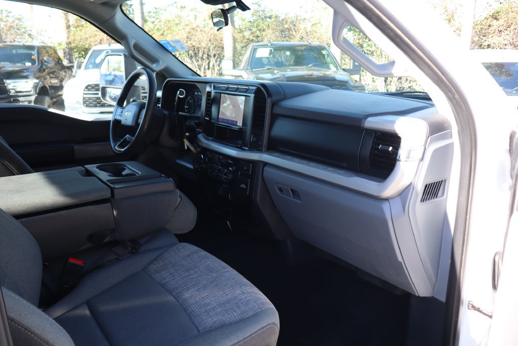 Used 2024 Ford F350 XLT AWD/4WD image 46