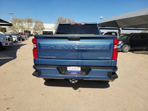 Used 2024 Chevrolet Silverado 1500 Custom image 5