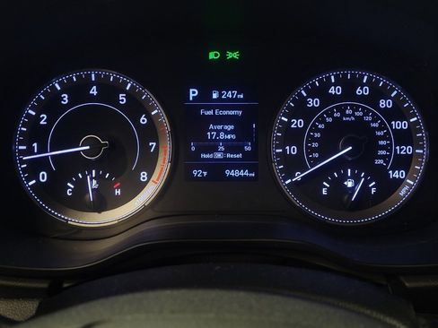 Used 2020 Hyundai Venue SEL FWD image 23