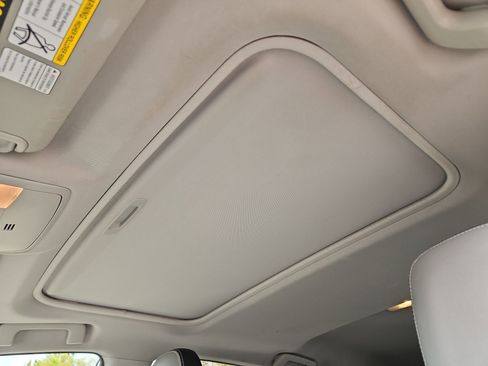 Used 2016 Toyota RAV4 Limited w/ Advanced Technology Package AWD/4WD image 14