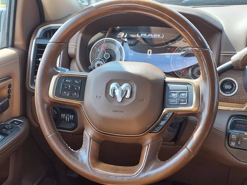 Used 2022 RAM 2500 Limited AWD/4WD image 23