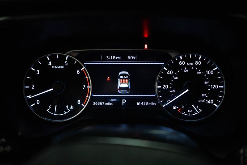 Used 2025 Nissan Rogue SV AWD/4WD image 18