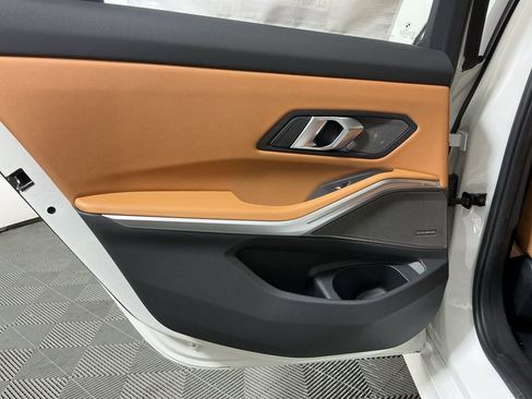 New 2026 BMW 330i Sedan w/ M Sport Package image 24