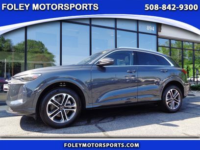 Used 2025 Audi Q5 Premium w/ Convenience Package