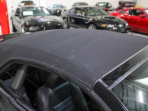 Used 2012 Ford Mustang GT Premium image 22