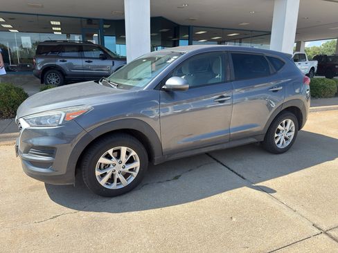 Used 2019 Hyundai Tucson SE FWD image 4
