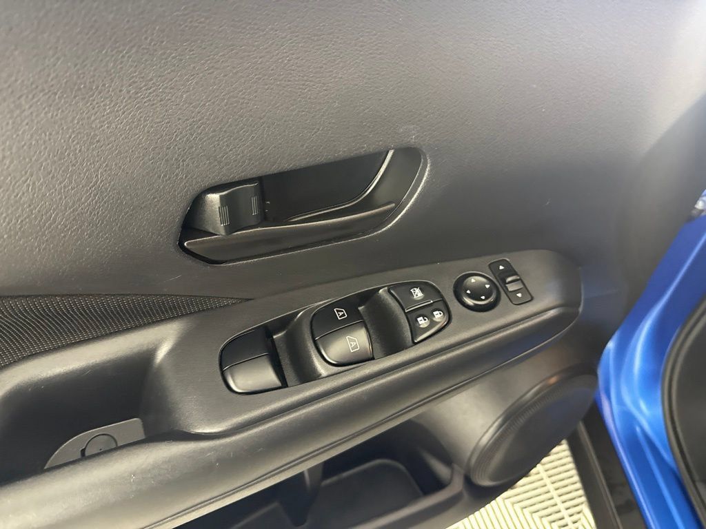 Used 2024 Nissan Kicks S FWD image 18