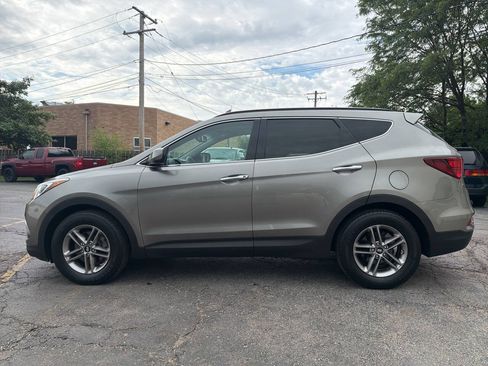 Used 2017 Hyundai Santa Fe Sport AWD/4WD image 3