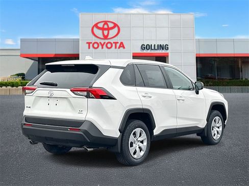 New 2025 Toyota RAV4 LE image 3