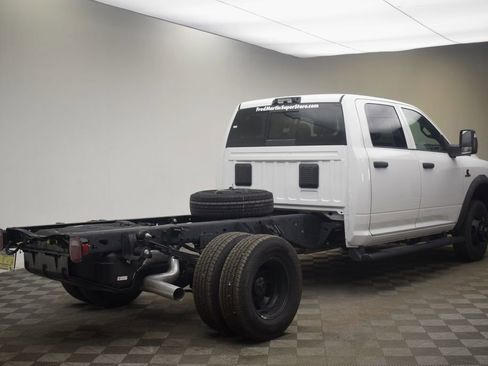 New 2026 RAM 3500 Tradesman AWD/4WD image 5