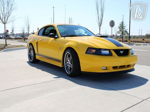 Used 2004 Ford Mustang Mach 1 image 32