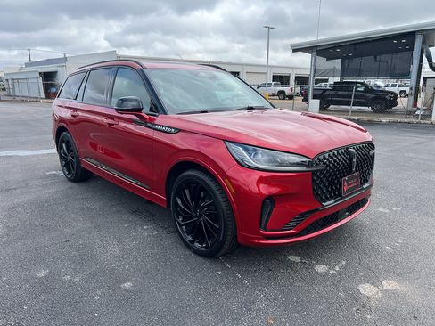 New 2026 Lincoln Aviator Reserve w/ Jet Appearance Package image 1