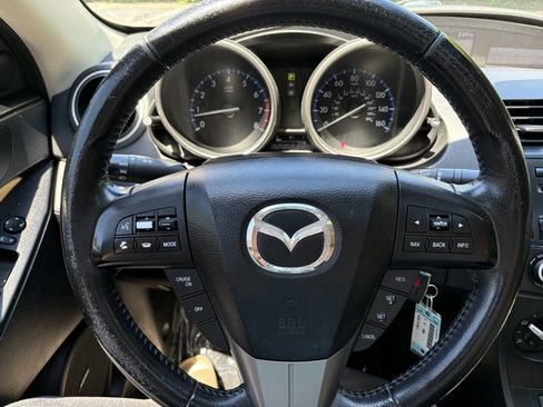 Used 2012 MAZDA MAZDA3 i Grand Touring w/ Tech Pkg FWD image 16