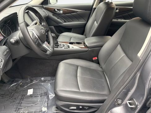 Used 2018 INFINITI Q50 Luxe w/ Essential Package (3.0T Luxe) image 11