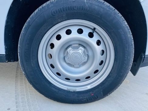 New 2025 Ford Maverick XL w/ Equipment Group 102A image 14