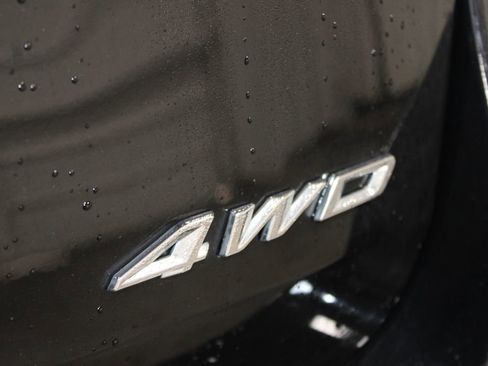 Used 2023 Ford Explorer Limited image 26