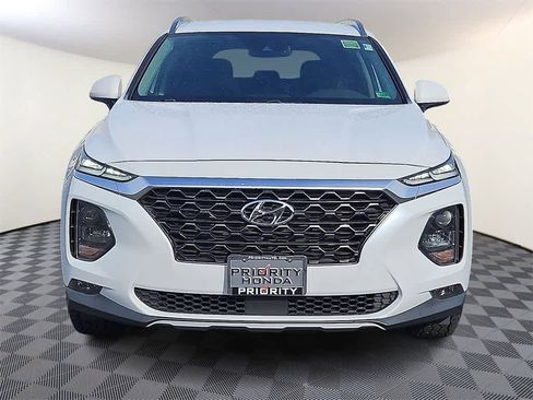 Used 2019 Hyundai Santa Fe SEL w/ Cargo Package image 2