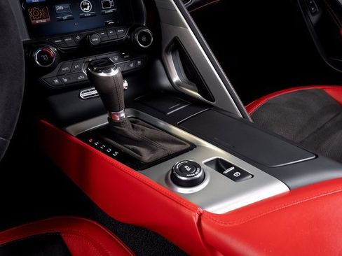 Used 2017 Chevrolet Corvette Grand Sport w/ Z07 Performance Package image 29