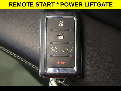 Used 2024 Jeep Grand Cherokee Limited image 8