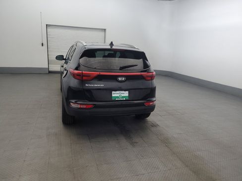 Used 2017 Kia Sportage LX w/ LX Popular Package FWD image 6