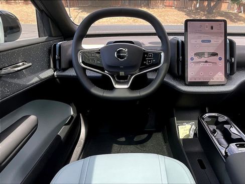 New 2026 Volvo EX30 Ultra w/ Climate Package image 15