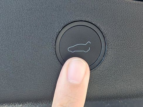 Used 2023 Tesla Model 3 Standard Range RWD image 65
